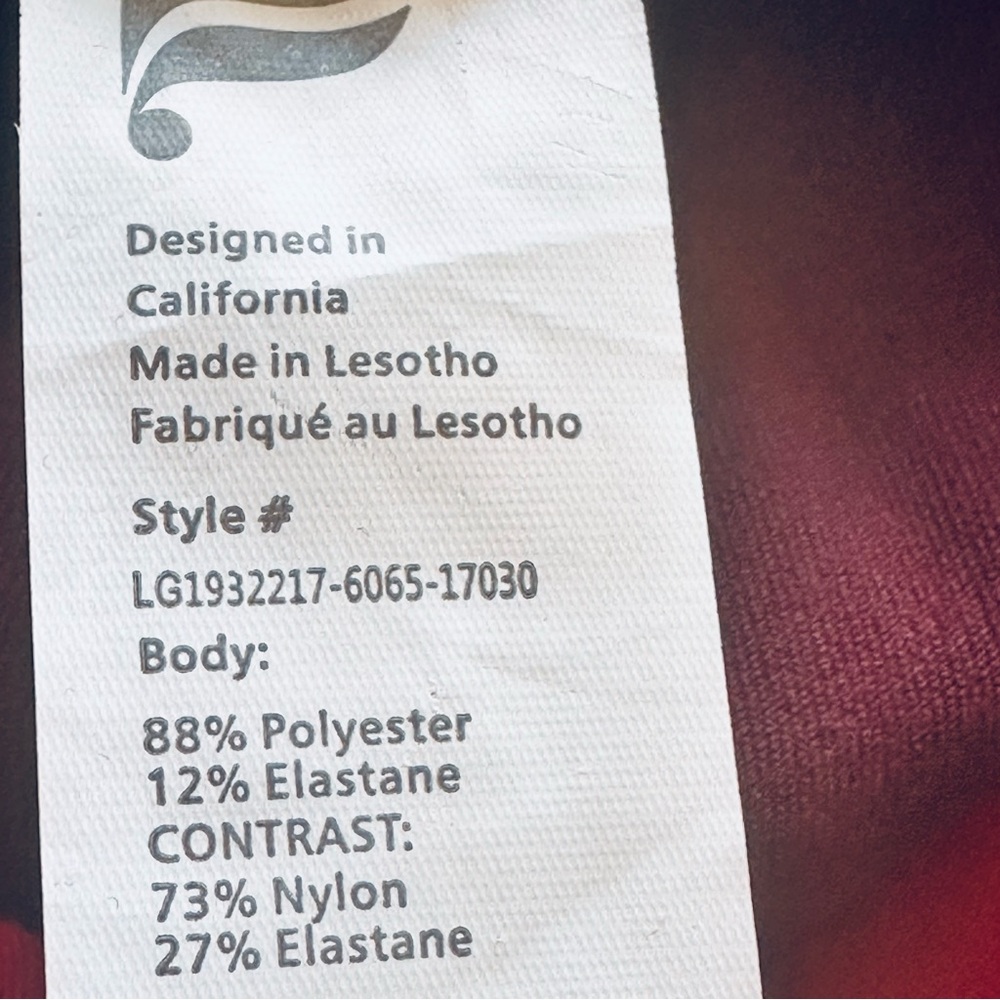 Fabletics Powerhold Colorblock Leggings - Picture 12 of 13